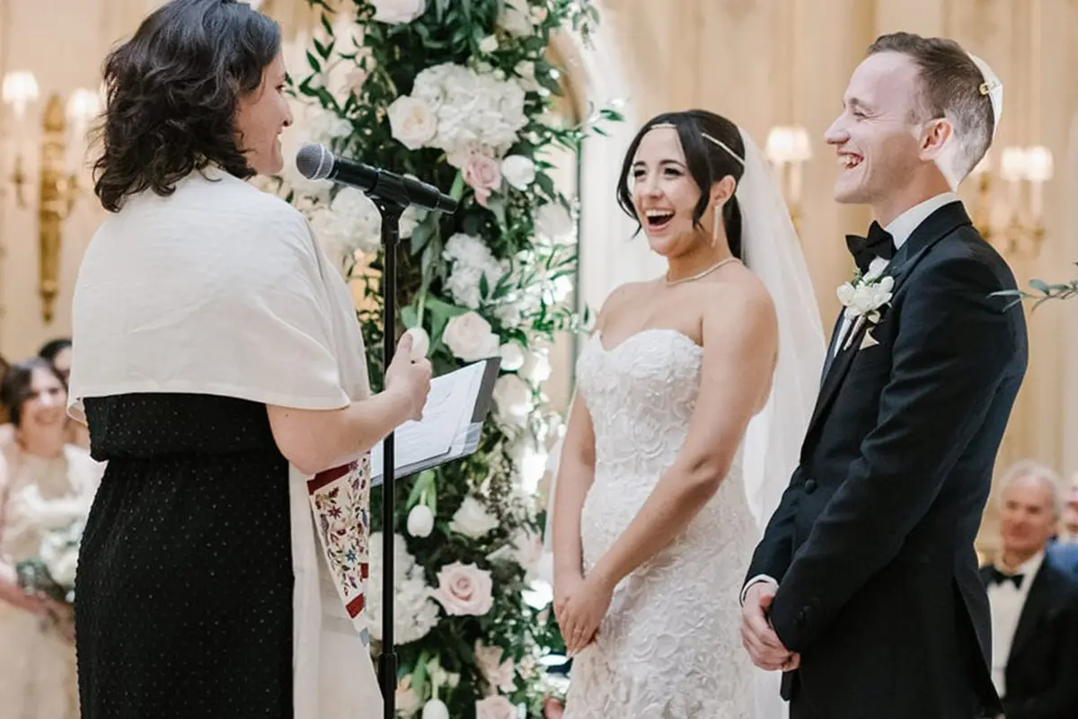 Cantor Laura Stein - Jewish Lifecycle Officiant New York Metro & CT - cover photo
