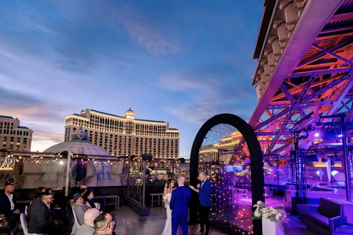 Vegas Weddings Planner - cover photo