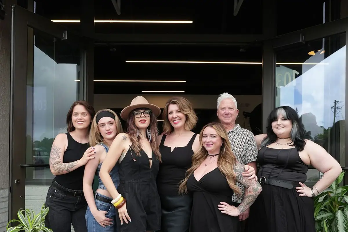Axelle Salon - cover photo