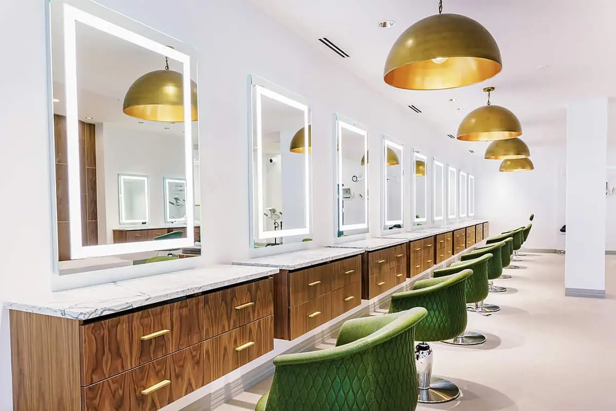 Privé Salon - cover photo