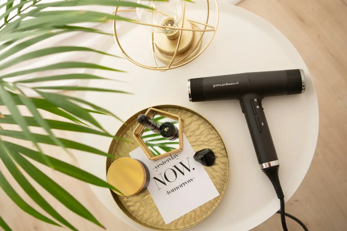 Top Knotch Salon - cover photo