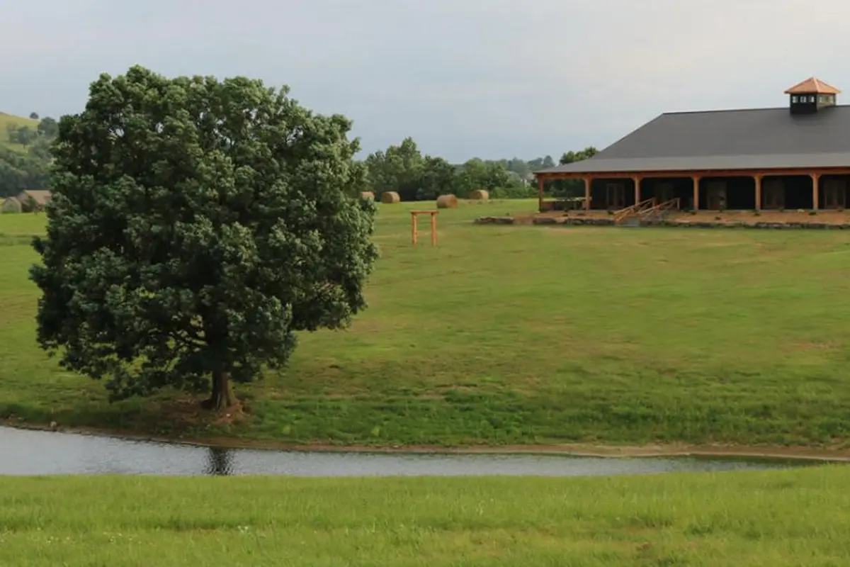 Willow Brooke Farm, Northwest Arkansas Wedding Venue - cover photo
