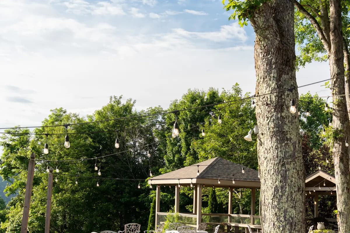 The Inn at Crestwood - cover photo