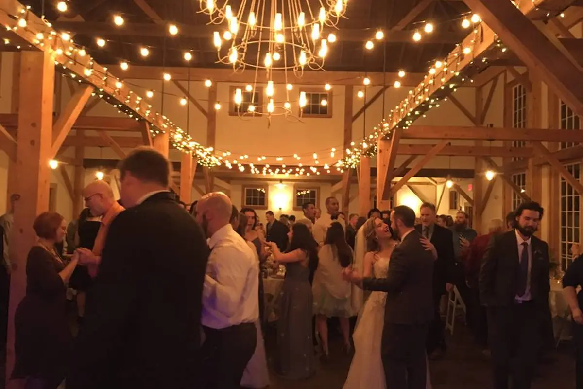 CoolCity Wedding DJ & Photo Booth Service - cover photo