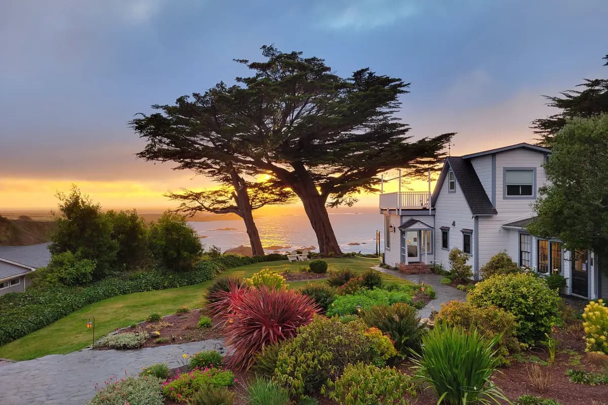 Agate Cove Inn - cover photo