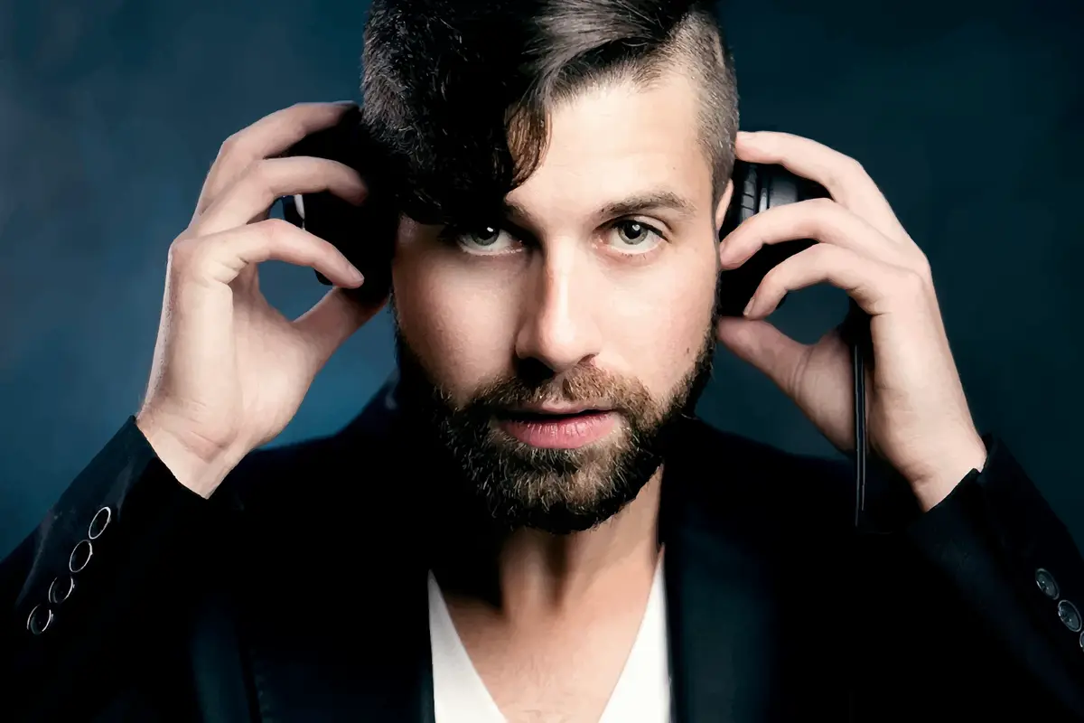 DJ Shia Music | High-Energy Jewish DJ | Weddings, Bat/Bar Mitzvahs & Corporate Events - cover photo