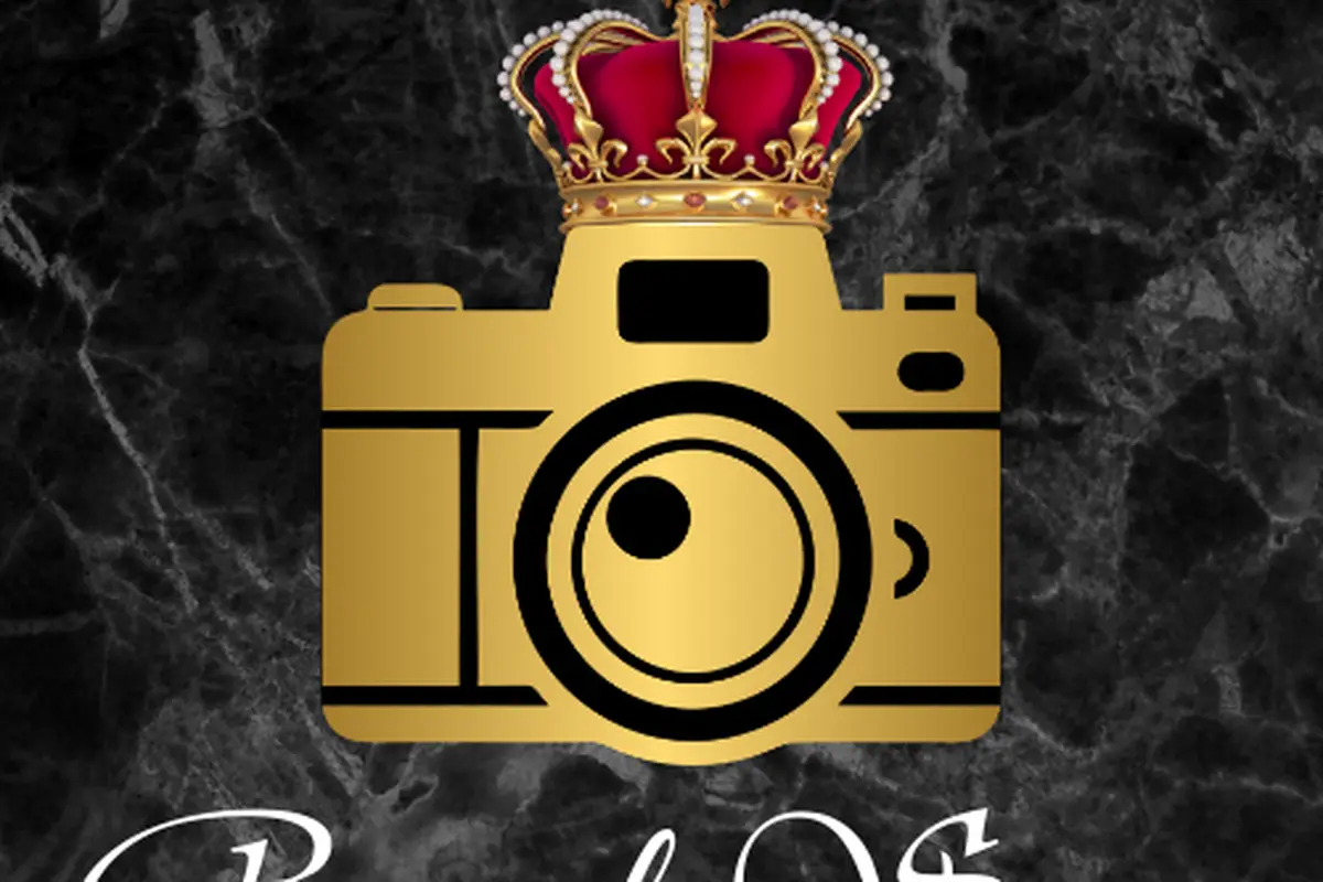 Royal Snap Photo Booth - cover photo
