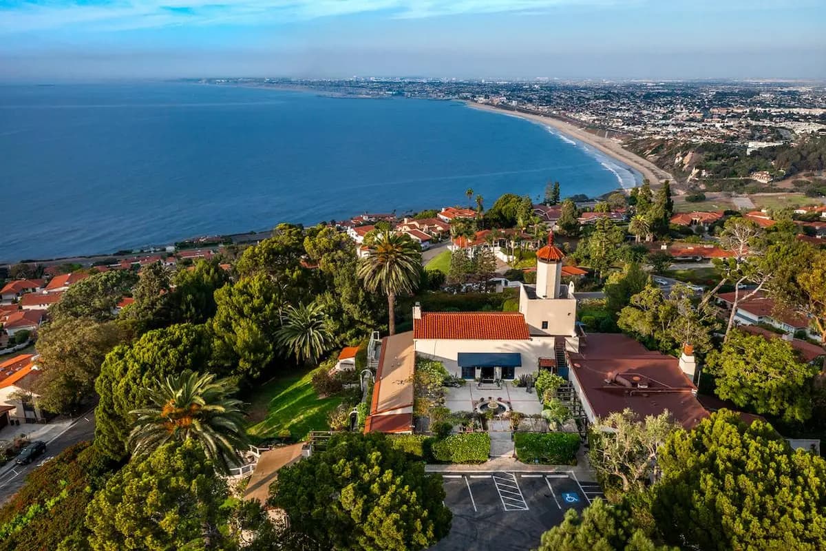 La Venta Inn - cover photo