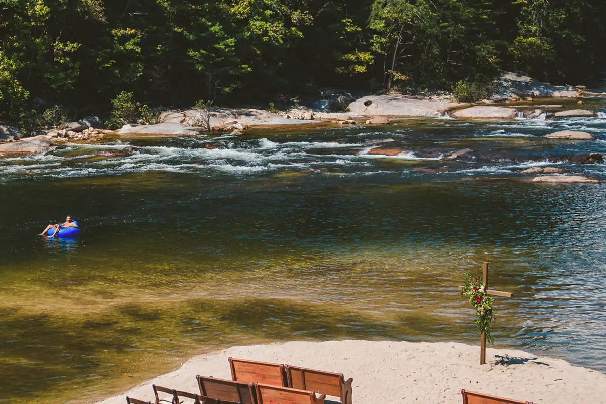 Brown Mountain Beach Resort - cover photo