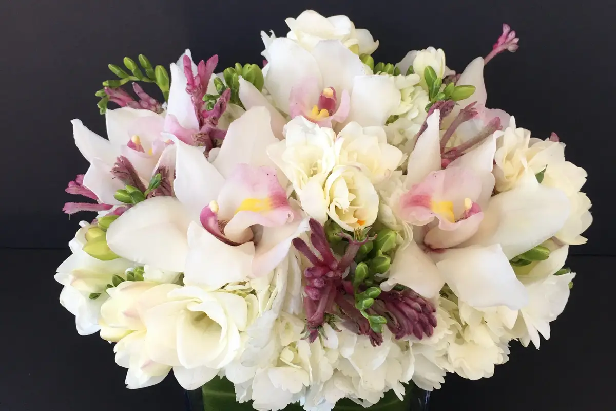 Ezai Floral Design - cover photo
