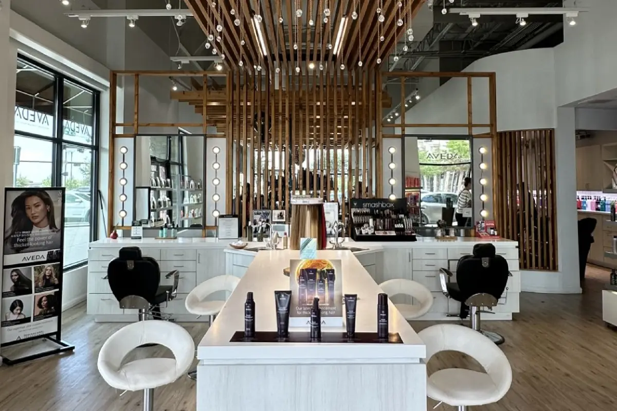 Ellie K Salon - cover photo