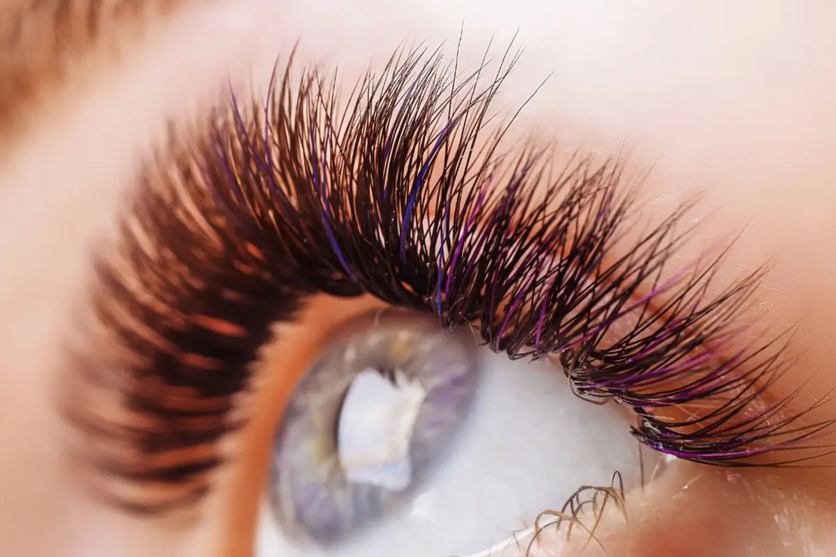 Flawless Lashes & Spray Tan - cover photo