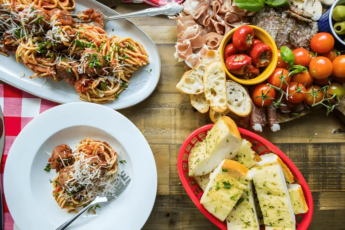 Agamie Gourmet Delicatessen & Caterers - cover photo