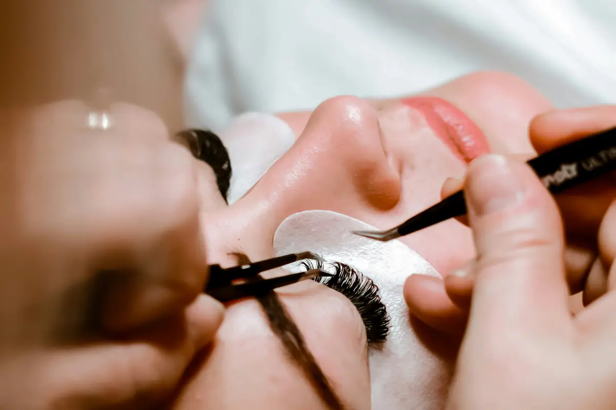 Ana's Eyebrow Place - cover photo