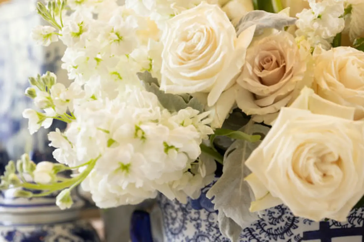 Gina Diamond's Flower Co. - cover photo