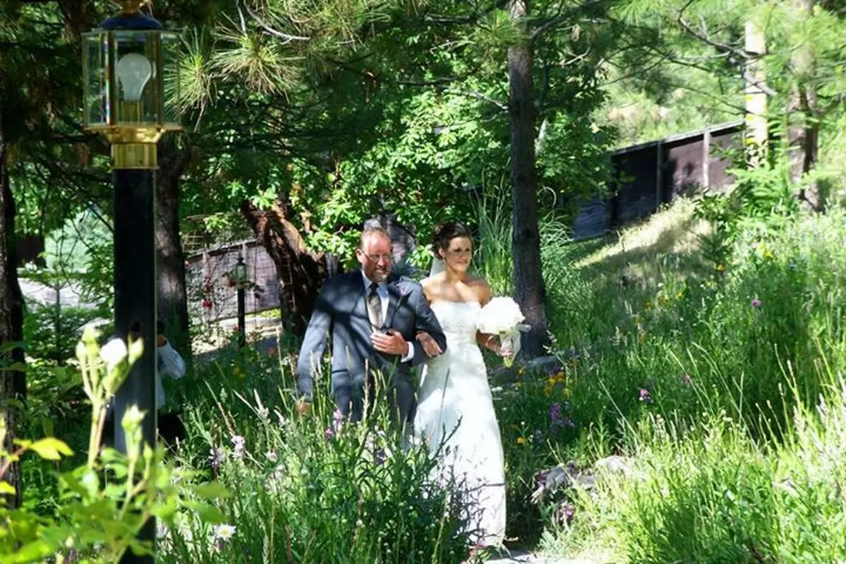 The Davies Family Inn at Shadowridge Ranch - cover photo