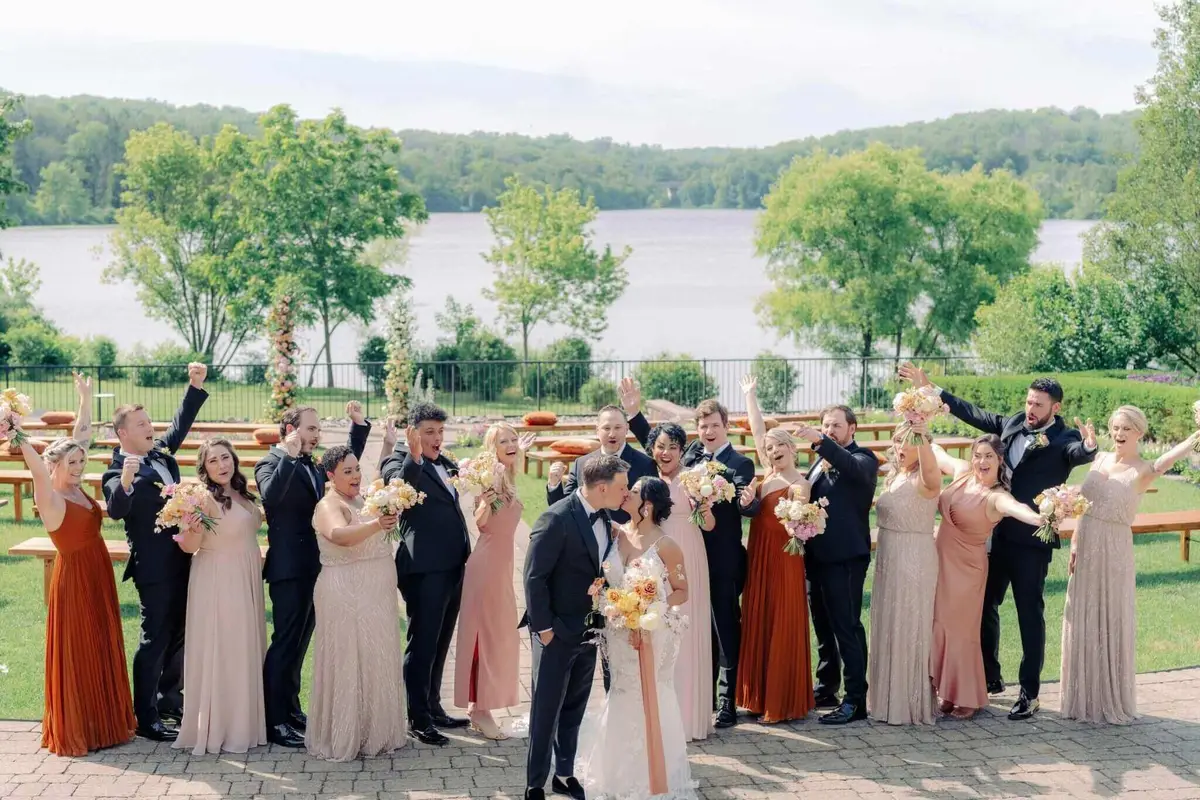 The Lake House Inn - cover photo