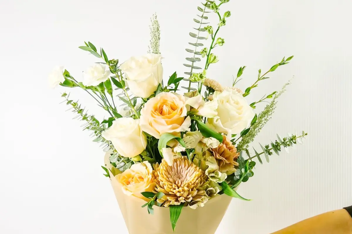 Lake Oswego Flowers - cover photo
