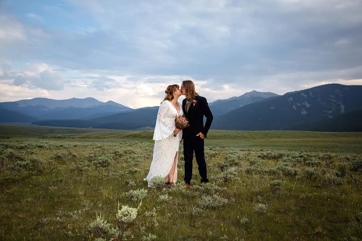 Crystaline Photography and Video - cover photo