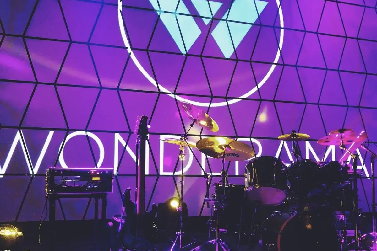 Wonderama Band - cover photo