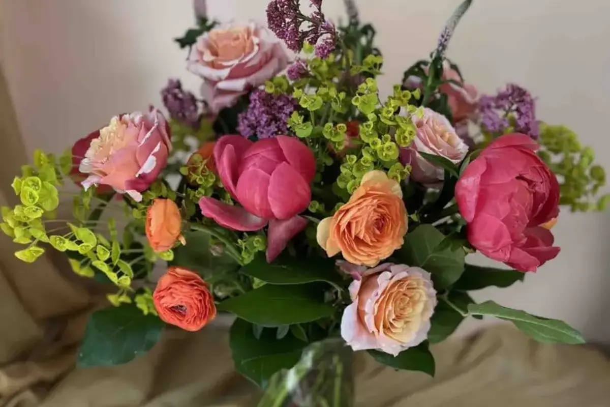 Tranquility Lane Flowers - cover photo