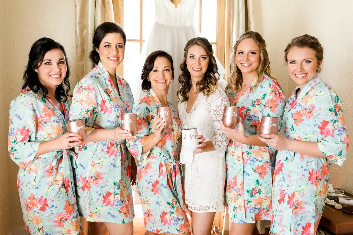 Sarina Durden & Co. Bridal makeup, hairstyling and event beauty services - cover photo