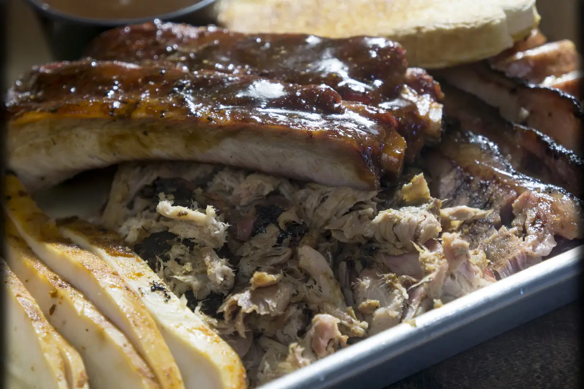 Roscoe's Smokehouse - cover photo