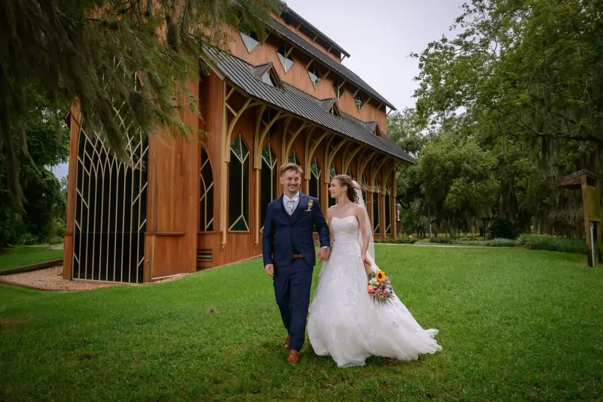 Marry Me Moments, LLC (formerly Marry Me Minimonies) - cover photo